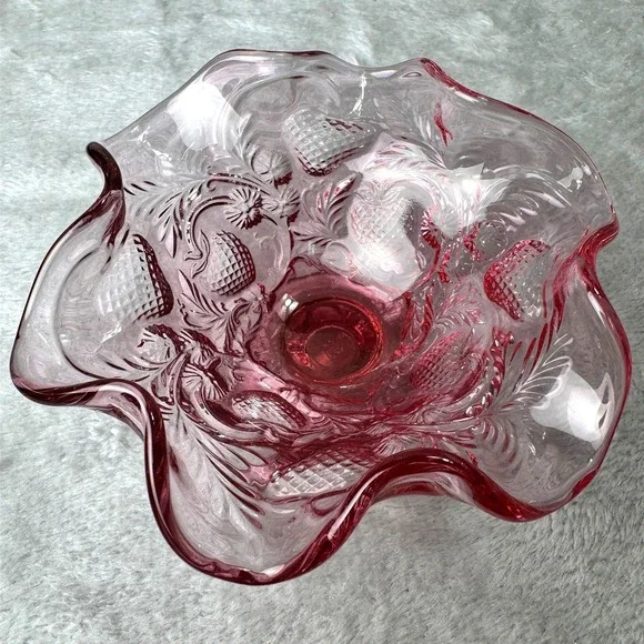 Fenton Ruby Pink Vintage Strawberry Pattern Pedestal Compote Ruffled Edge Glass - Picture 9 of 12